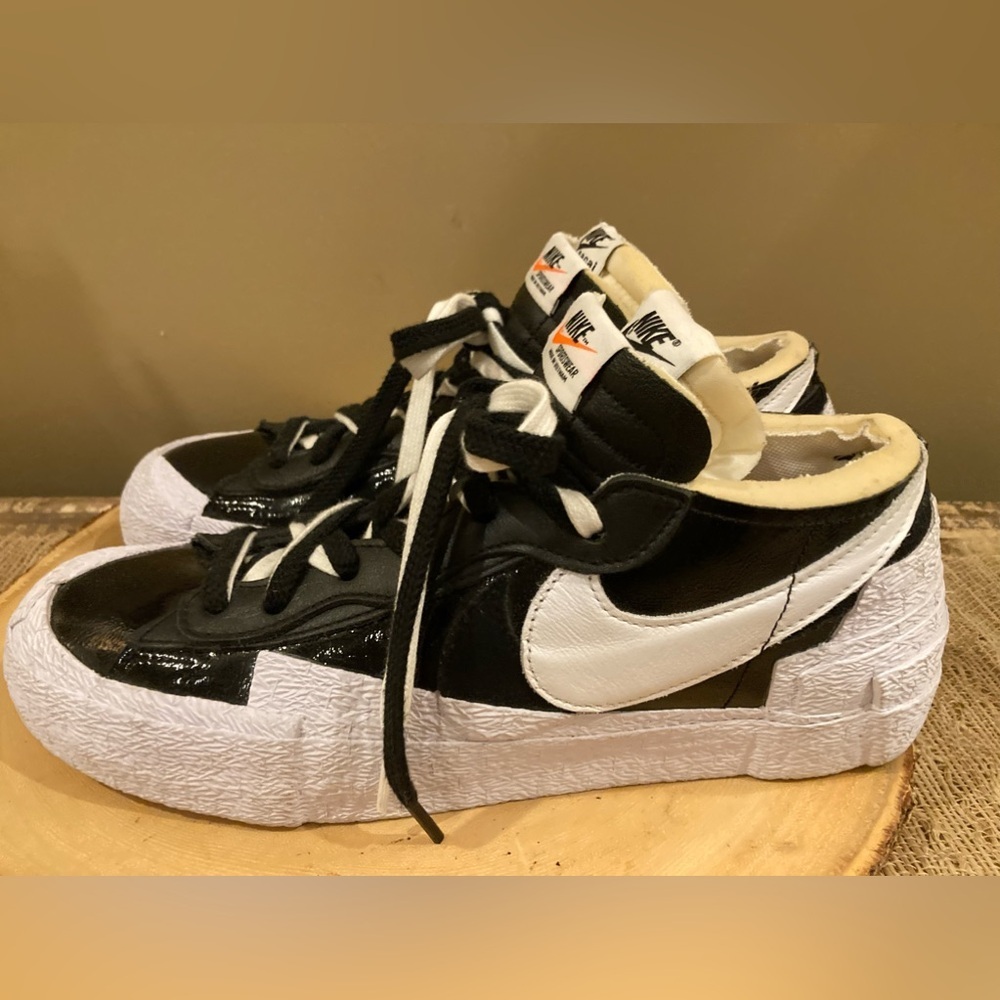 Nike Men's Blazer Low -Sacai Patent Leather Black/White - Size 9